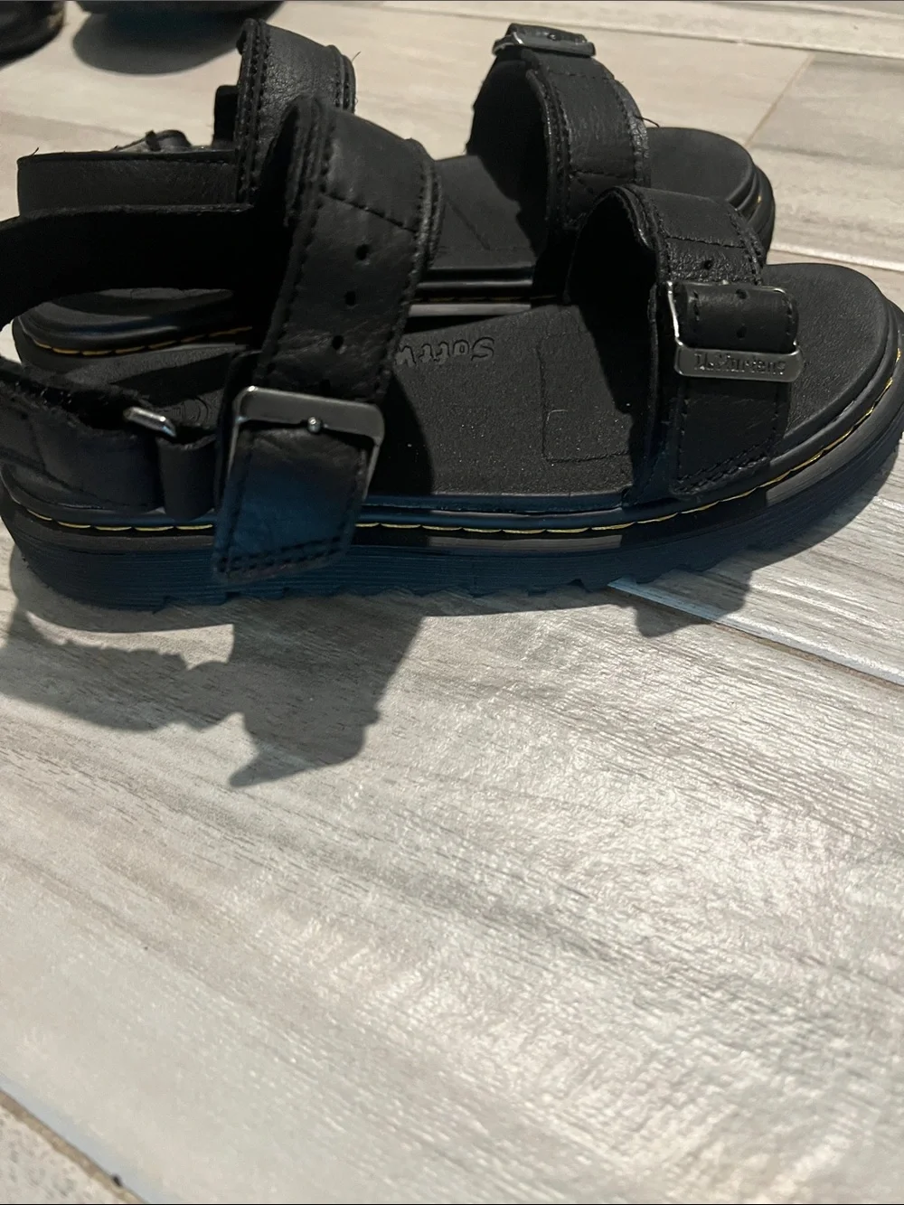 Dr. Martens durable kids